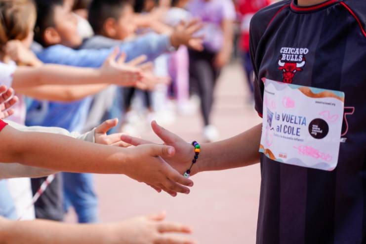 Carrera solidaria contra la leucemia infantil en el CEIP Blas de Otero (1)