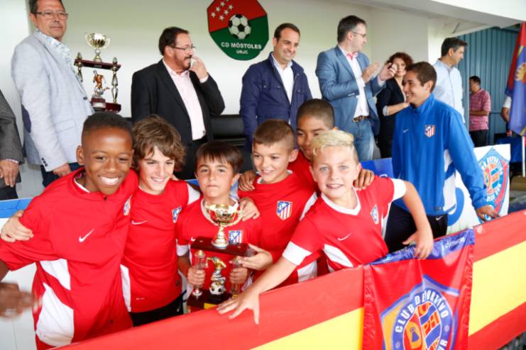 XIV Trofeo MóstolesSur Fútbol 29
