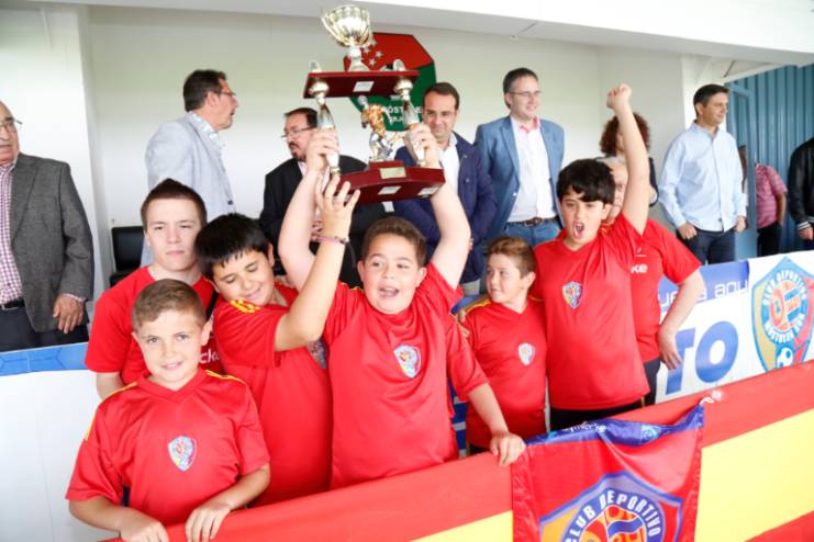 XIV Trofeo MóstolesSur Fútbol 34