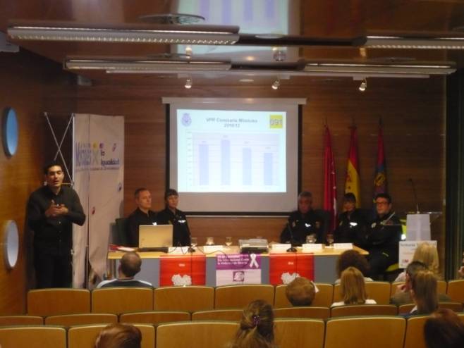 Conferencia Policía contra la violencia de Género 1