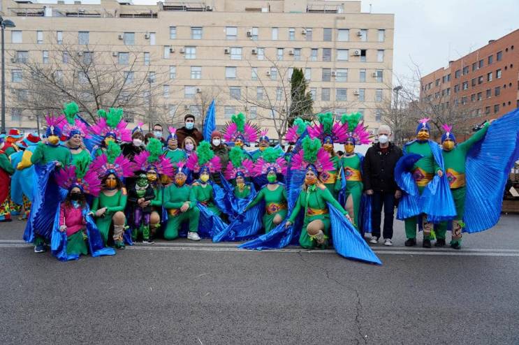Miles de personas disfrutaron del tradicional desfile de carnaval de Móstoles 2022 (7)