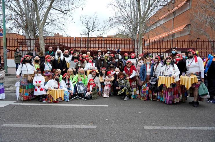 Miles de personas disfrutaron del tradicional desfile de carnaval de Móstoles 2022 (26)