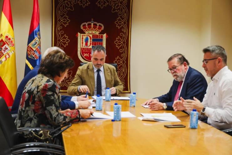 El alcalde se reúne con el Ilustre Colegio de Abogados de Madrid (2)
