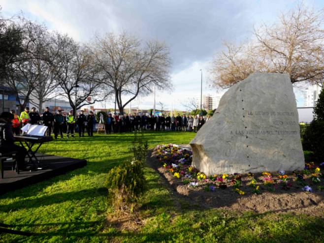 Móstoles rinde homenaje a las víctimas del 11-M en el 20 aniversario de los atentados terroristas (1)