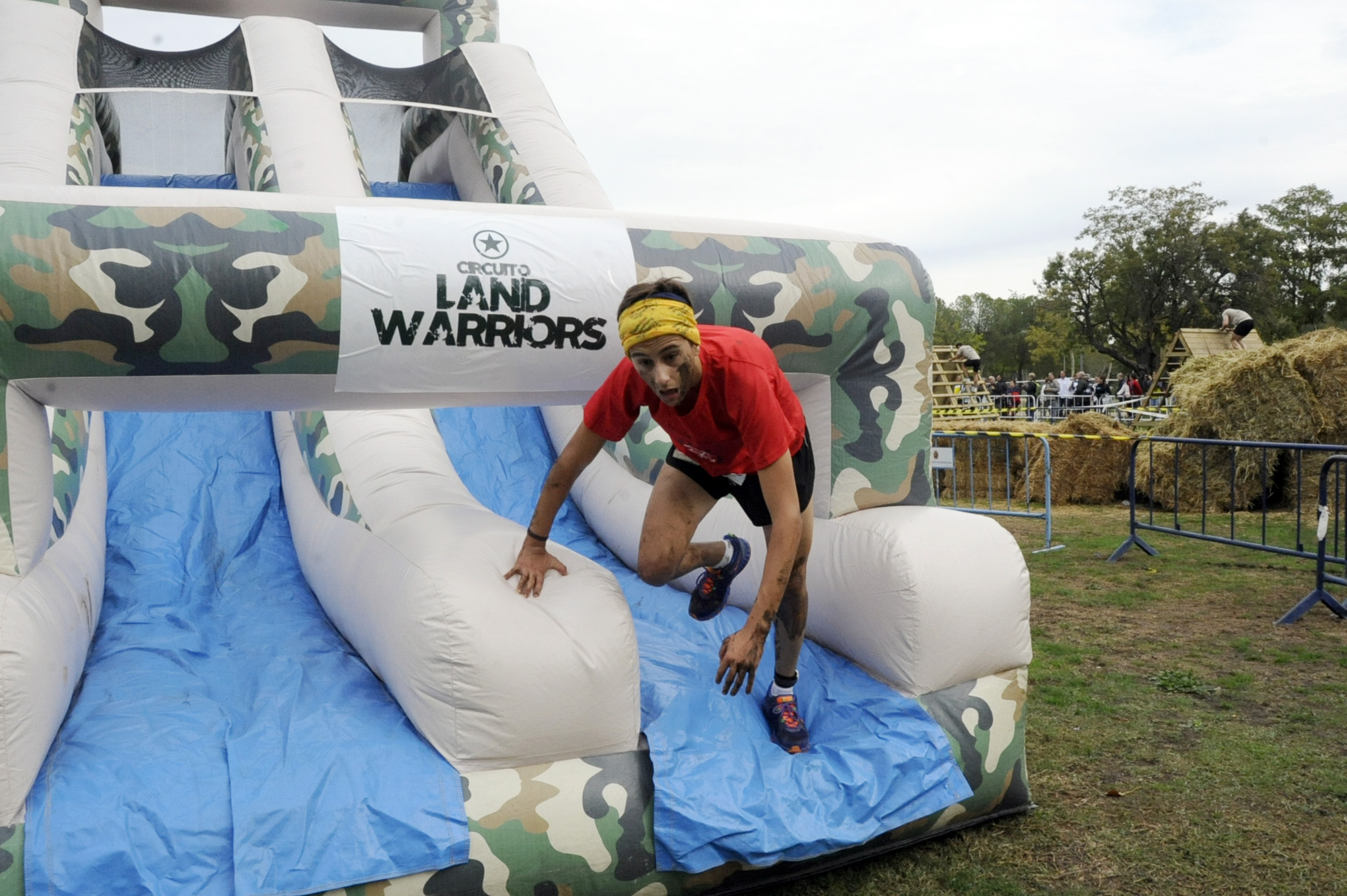 carrera Land Warrior 4