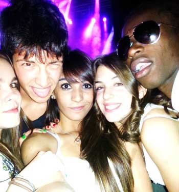 SONRISAS EN FIESTAS DE SANTIAGO JIMENEZ