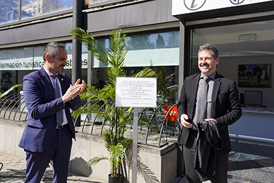destacada El Alcalde y el Consejero de Cultura inauguran la Oficina de Turismo de Móstoles