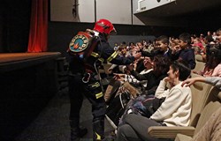 teatro dos pillos un bombero 1