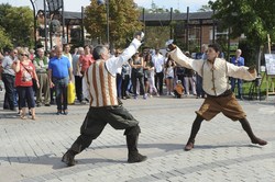 Alcalde visita Expocultura 12
