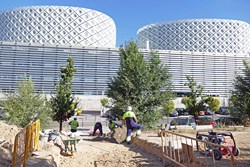 visita obras accesos peatonales HRJC 1