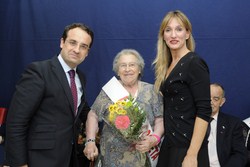 Miss Residencia Camelias 11