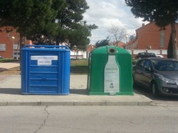 Contenedor CARTON y VIDRIO