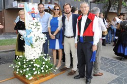 Procesion Cruces Mayo 8