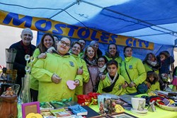 Mercadillo solidario peña Mostoles City 1