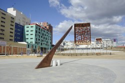 Plaza del Sol parques infantiles