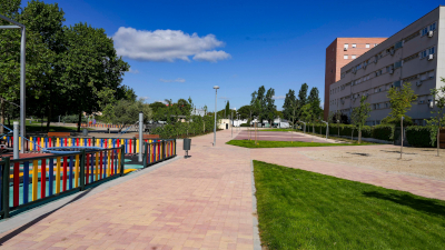 destacada El Ayuntamiento de Móstoles renueva el parque PP8 con nuevas zonas verdes (1)