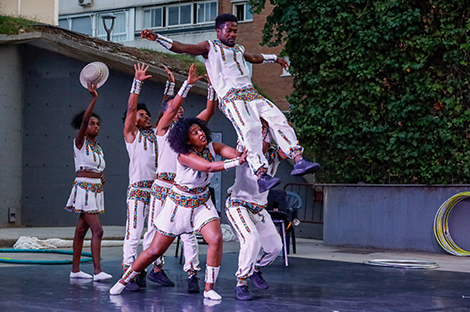 destacada Un espectáculo de circo etíope da inicio a la temporada de otoño de Escena Móstoles (3) copia