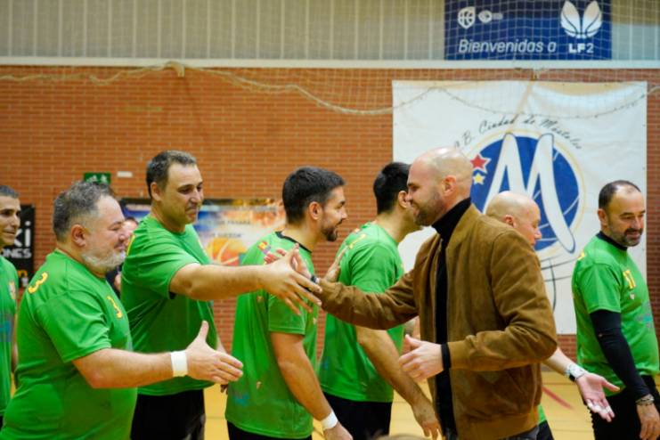 Móstoles celebró el XLVIII Campeonato Nacional de Balonmano Veteranos (9)