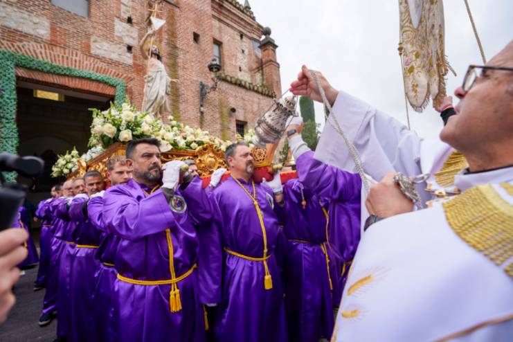 PROCESION DEL ENCUENTRO 4