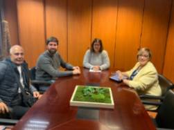 Reunión Hogar Canario