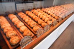 Visita al comercio Malvón especializado en la elaboración de empanadas argentinas (7)