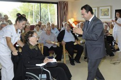 Alcalde visita SAR 7