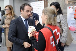 Mesa Cuestación Cruz Roja Ortiz 1