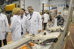 Visita a MARTINREA HONSEL 1