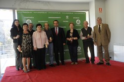 COLABORADORES MAYORES 19