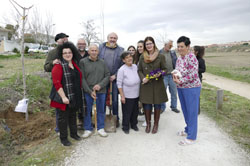Plantada día del arbol noticia