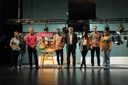 Presentación de A ESCENA 4