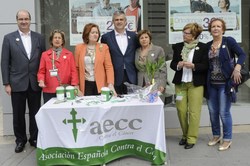 Mesa contra el cancer 1