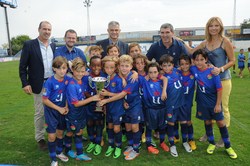 Entrega trofeos Futbol Base 5