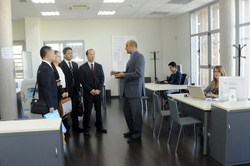 VISITA CHINOS VIVERO 2