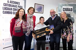 entrega patinete premio reciclaje 1