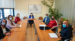 Reunión con representantes de la plataforma Stop Desahucios de Móstoles peq