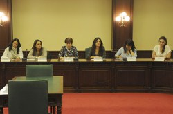 Mesa contra Violencia de Genero 1