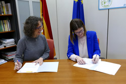 PRINCIPAL Firma Convenio medio ambiente L3170160P