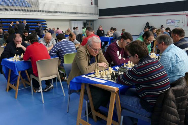 Torneo internacional de ajedrez (176)