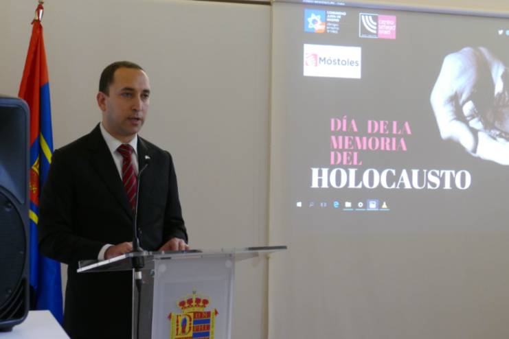 homenaje en a las víctimas del Holocausto 9