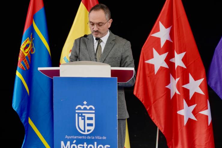 Inauguración del Jardín de las mariposas y lectura del manifiesto por el 25-N (1)
