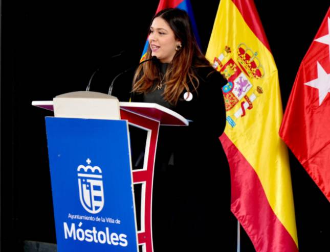 Inauguración del Jardín de las mariposas y lectura del manifiesto por el 25-N (2)