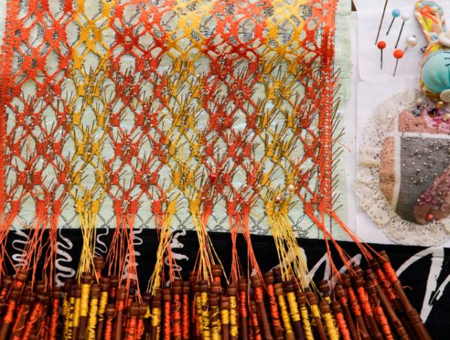 El Alcalde de Móstoles asiste al XI Encuentro Nacional de Encaje de Bolillos (4)