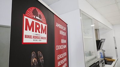 destacada Visita a la fábrica de productos de charcutería tradicional MRM