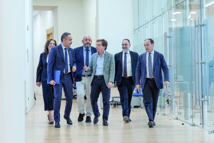 El alcalde de Móstoles se reúne con el alcalde de Madrid para abordar el soterramiento de la A-5 (1)