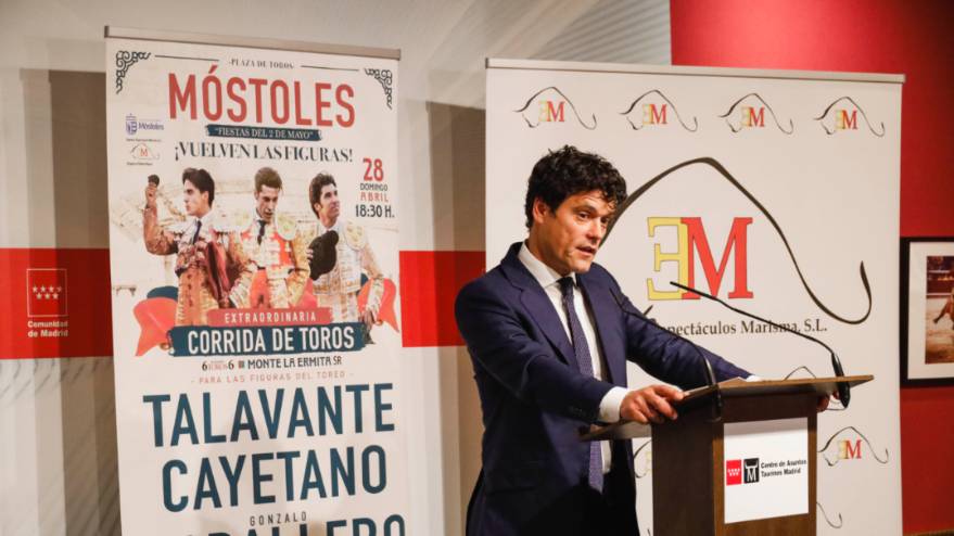 El alcalde presenta en Las Ventas el cartel que devuelve los toros a Móstoles (5)