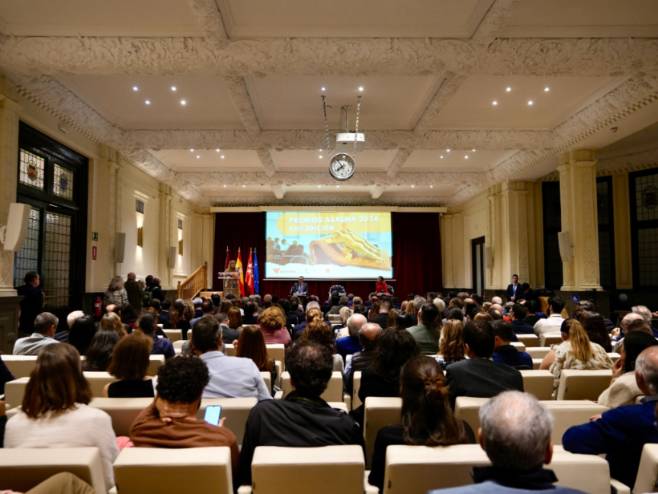 Premio a la Excelencia de la Economía Social Madrileña otorgado por ASALMA a Móstoles (1)