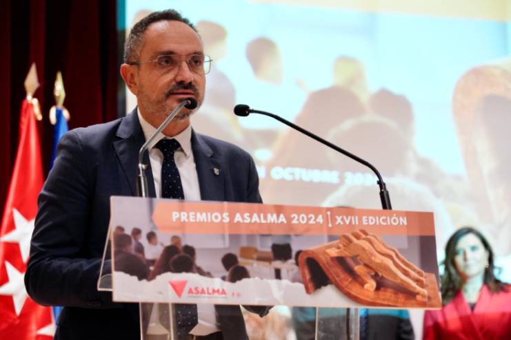 Premio a la Excelencia de la Economía Social Madrileña otorgado por ASALMA a Móstoles (5)