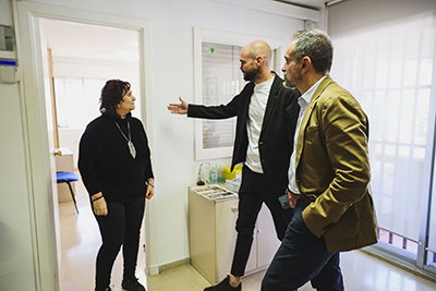 destacada El Alcalde visita la sede de la Concejalía de Deportes