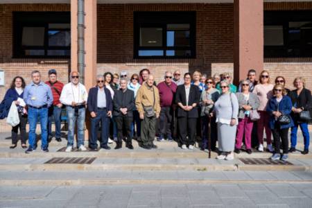 Mesa infomativa Asociación Párkinson Móstoles (1)